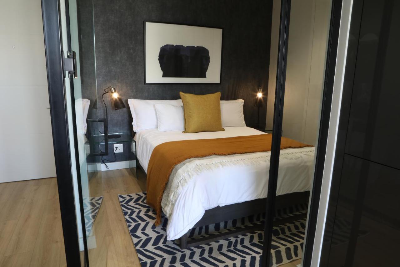 5 Star Elegant Apartments, Ellipse, Waterfall City, Midrand, Johannesburg ภายนอก รูปภาพ