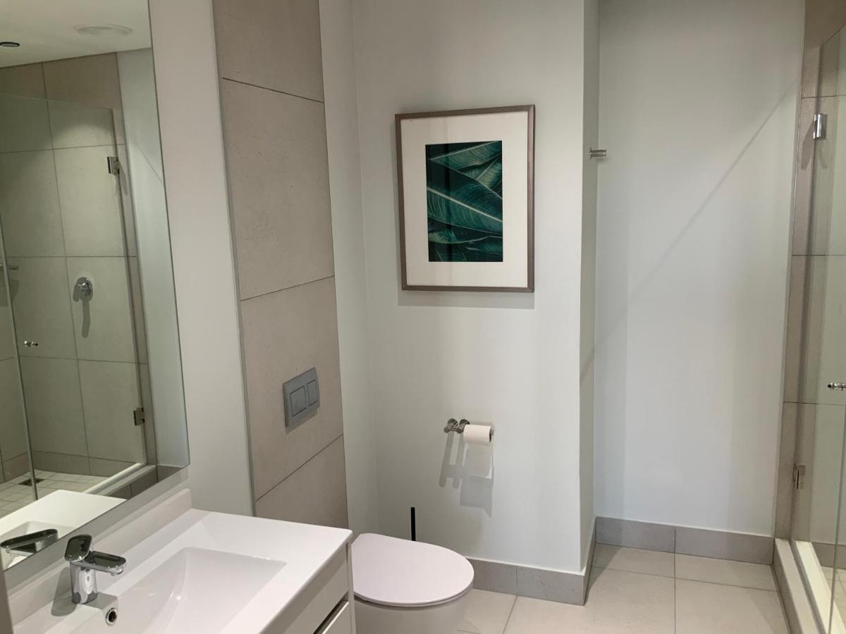 5 Star Elegant Apartments, Ellipse, Waterfall City, Midrand, Johannesburg ภายนอก รูปภาพ